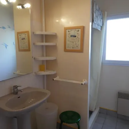 Maison Proche - 6 Personnes - Fr-1-194-440 *