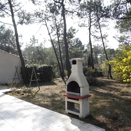 Maison Proche - 6 Personnes - Fr-1-194-440