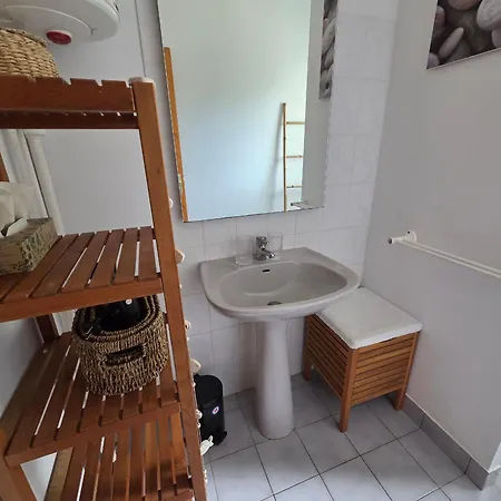 Maison Proche - 6 Personnes - Fr-1-194-440 Holiday home