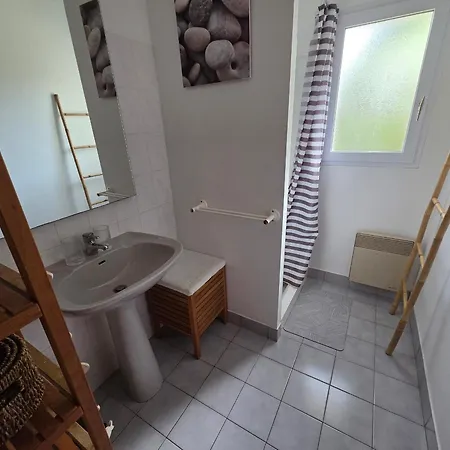 Maison Proche - 6 Personnes - Fr-1-194-440 Holiday home *