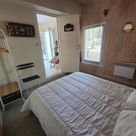 Holiday home Maison Proche - 6 Personnes - Fr-1-194-440 La Faute-sur-Mer